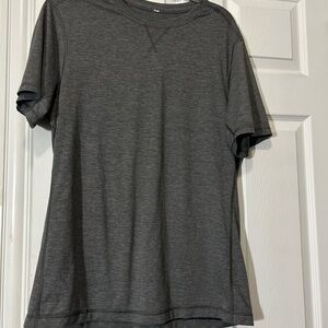 Lululemon Shirt Men Size L Gray Metal Vent Heathered Performance Stretch